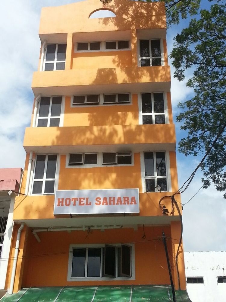 Oyo 89584 Hotel Sahara קואלה קובו בארו מראה חיצוני תמונה